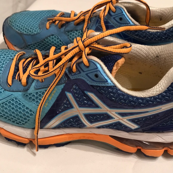 ASICS Women’s Running Shoes - Picture 3 of 4